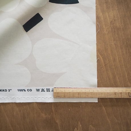 65205 (813) marimekko Pieni Unikko 2 コットンファブリック 10cm