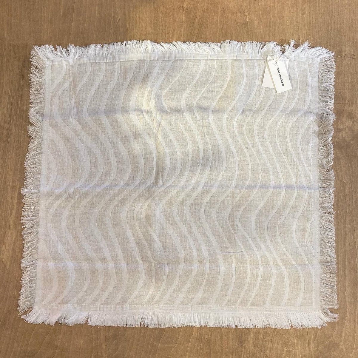 52219-4-71275 (90) marimekko Silkkikuikka クッション
