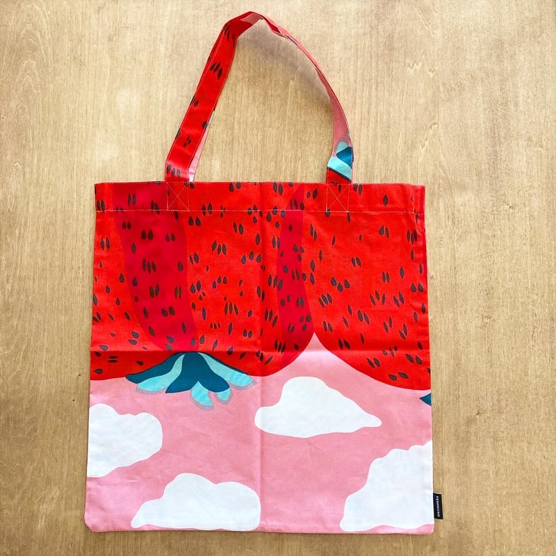 52239-4-72759 (75) marimekko Mansikkavuoret ファブ