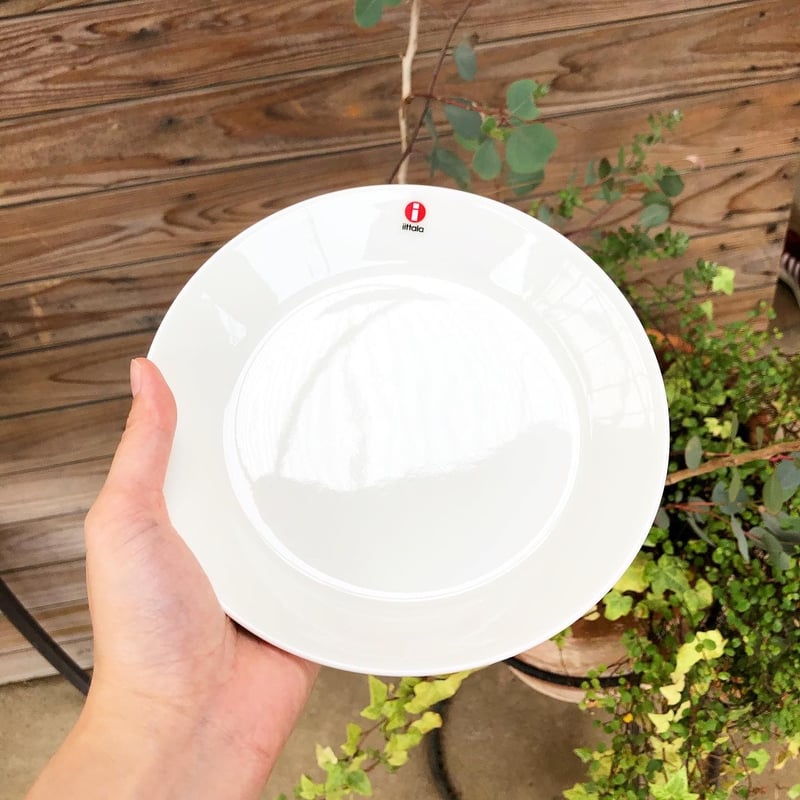 TEE02 iittala Teema プレート 17cm | Kirkas ―北欧スタイル