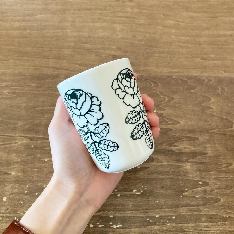 marimekko 花柄カップ 4個セット 日本限定・オンライン限定】Pikkuinen Unikko コーヒーカップ