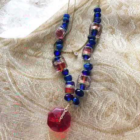 ネックレス　情熱の赤〈Passion Red〉★ヒーリングシリーズ