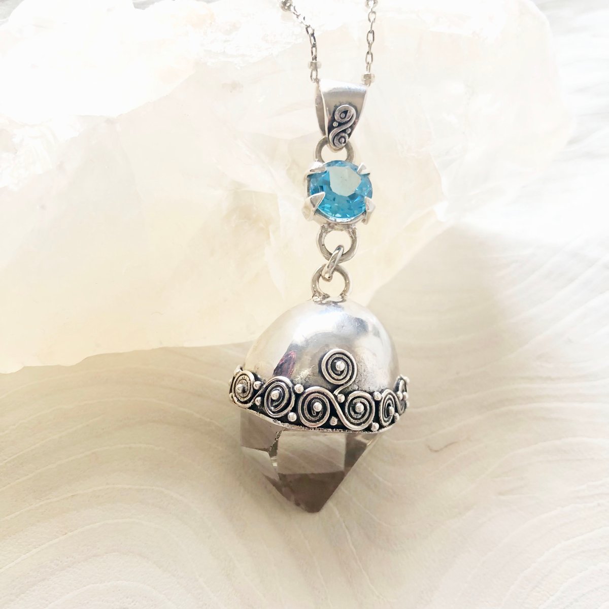 ペンダントトップ 青い魂〈Blue Soul〉☆ヒーリングシリーズ | La-Bana-Ha