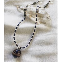 ネックレス　濃紺のざわめき〈Dark blue noise〉★ヒーリングシリーズ