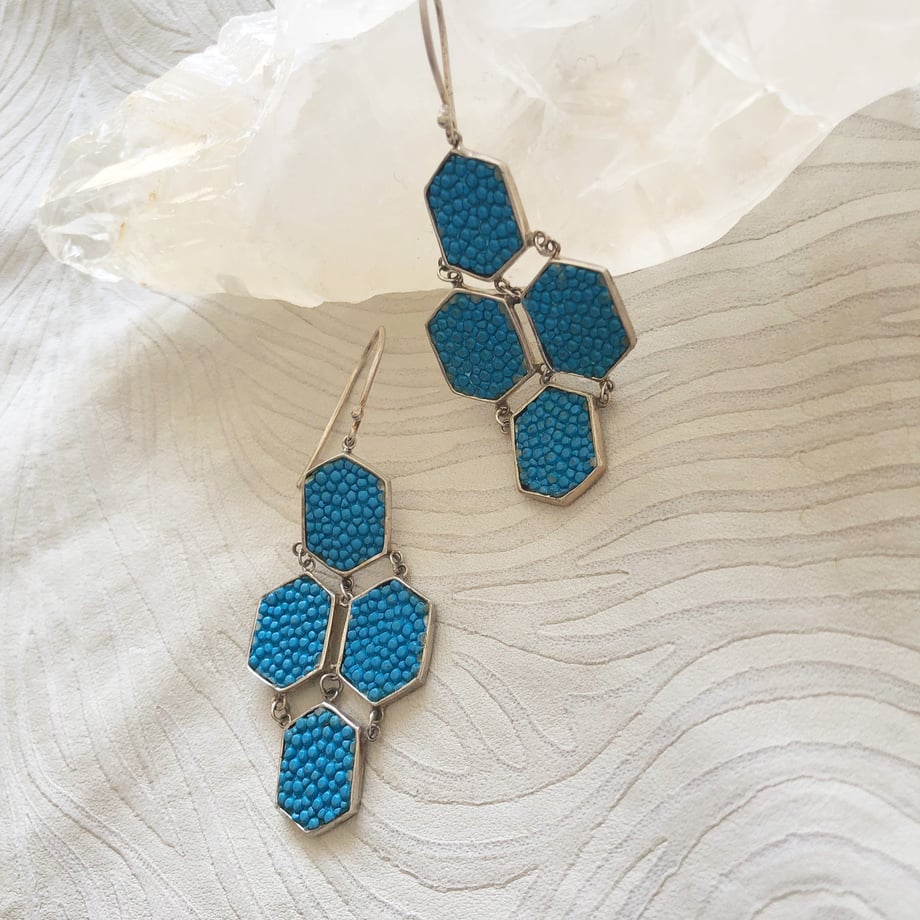 67a70ce738b3a516d0fbcb95