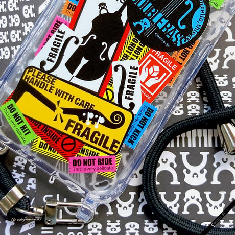 【受注生産】ストラップ付きiPhoneケース［コントラバスのステッカー］