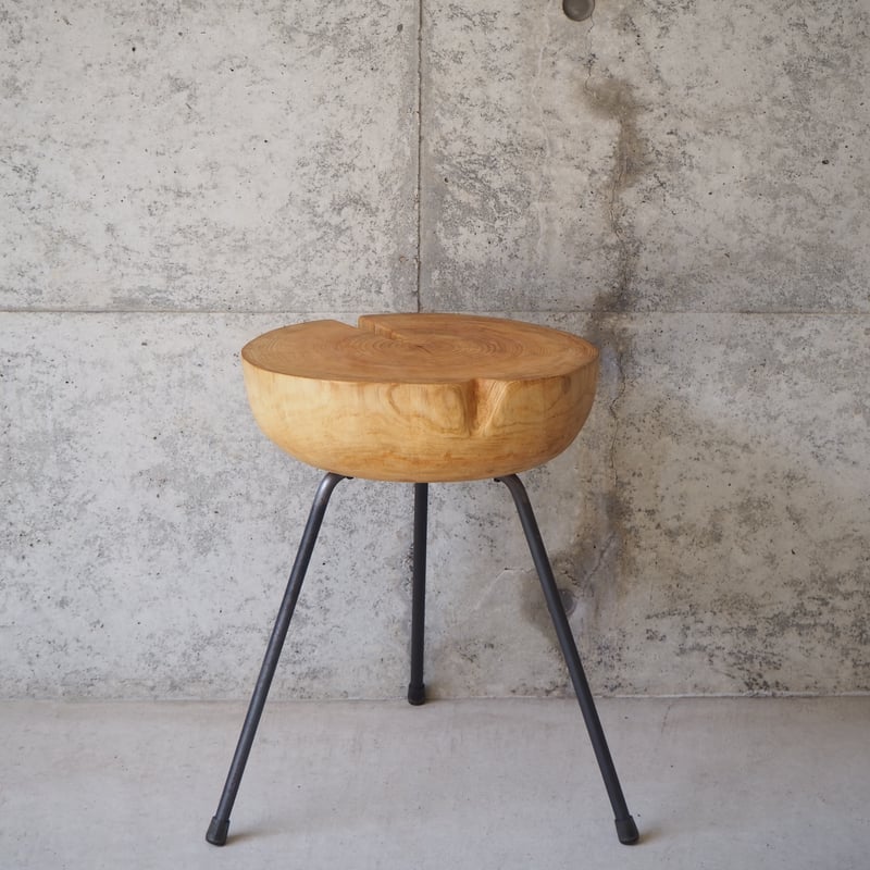 Log Primitive Tripod Stool檜・丸太・サイドテーブル