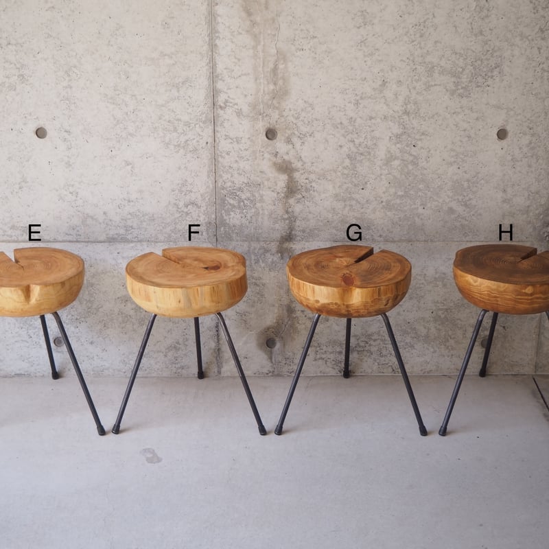 Log Primitive Tripod Stool檜・丸太・サイドテーブル Log Primitive Tripod Stool檜・丸太・サイドテーブル