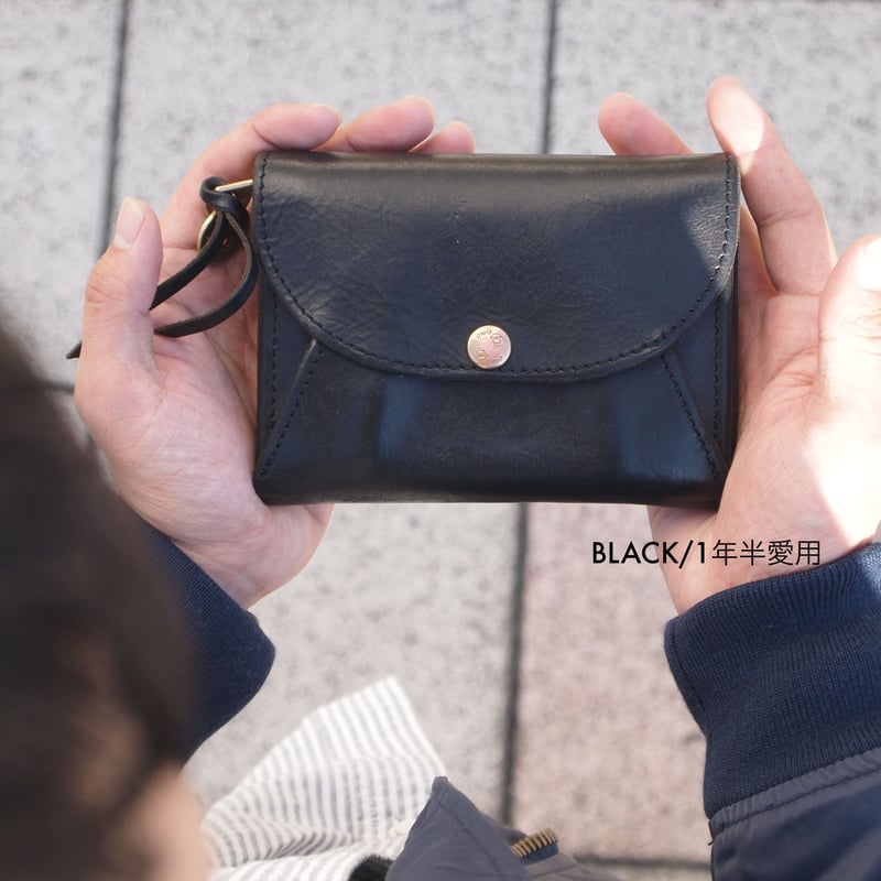 Dono〈ドーノ〉 MIDDLE MAIL WALLET | e n o u g h