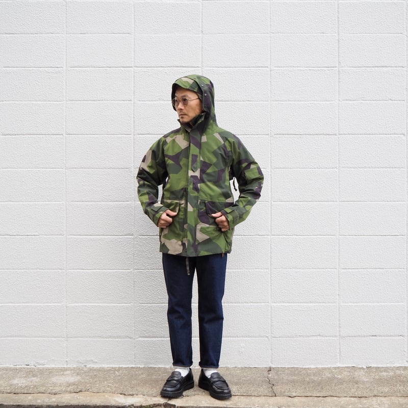 【美品】スウェーデン軍　ミリタリーパーカー　ECWCS アウトドア　USED WAIPER.inc ワイパーインク スウェーデン軍 NAVY 3WAY