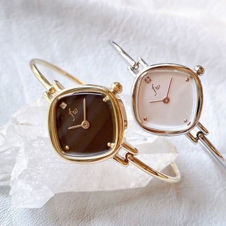 Bangle Watch（バングルウォッチ）ゴールドカラー