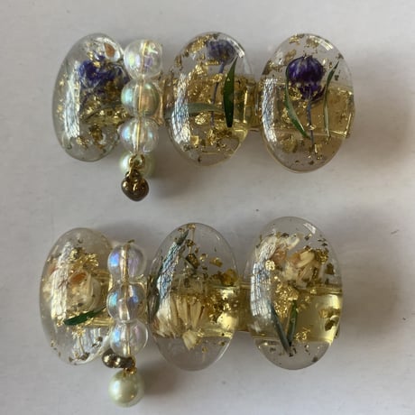 フラワーレジンヘアクリップ