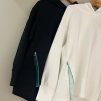 シルキーダンボールコクーンパーカー