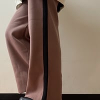 サイドラインニットパンツ