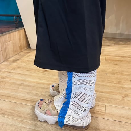 サイドフリルイージーパンツ