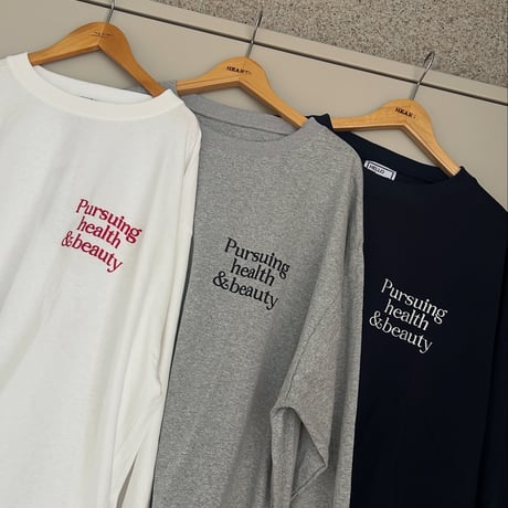 バッグロゴプリントTシャツ