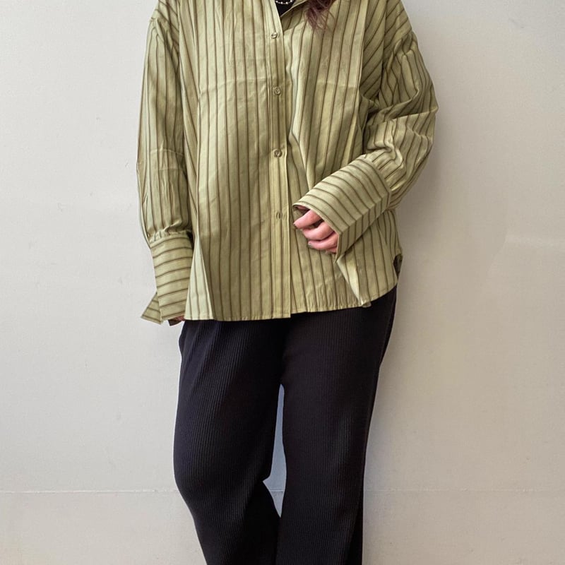 haru です★美品★サテンBIGシャツ haru 様専用です☆美品☆サテンBIGシャツ