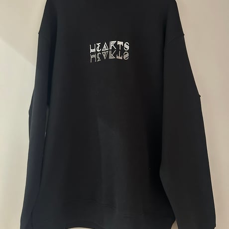 HEARTS invert logo sweat