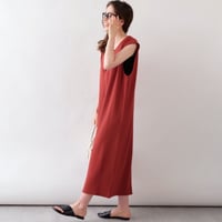 ポンチVネックワンピース
