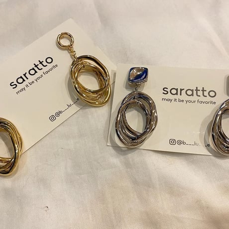 3連フープピアス