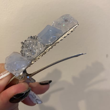 レジンクリスタルヘアクリップ