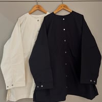 ノーカラーコート