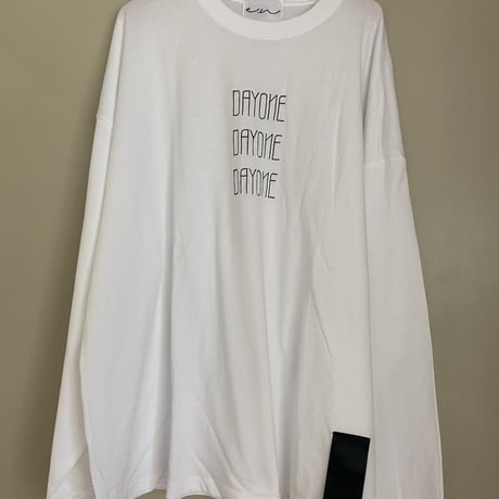 008. DAYONE long tee