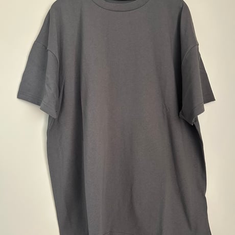 バックプリントTシャツ