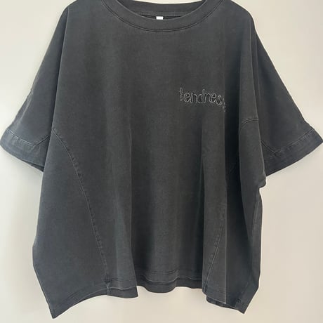 tendress 刺繍ロゴTシャツ