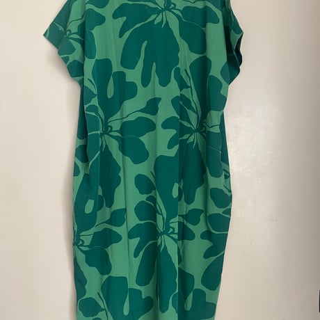 BIG FLOWER DRESS