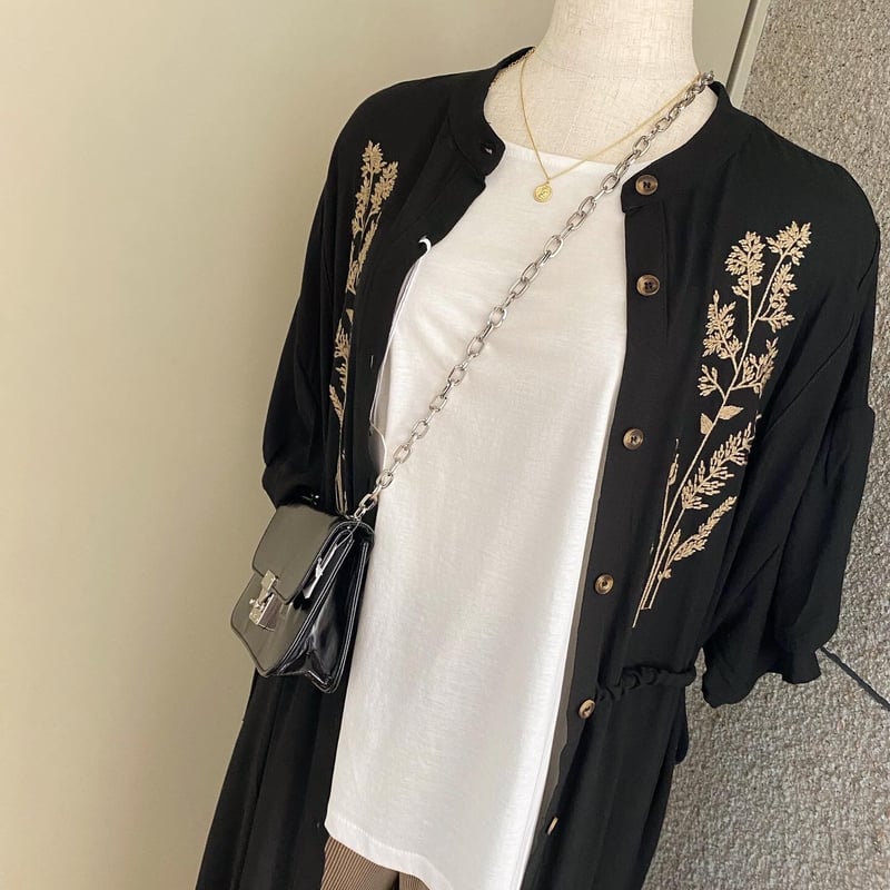 刺繍ワンピース | HEARTS