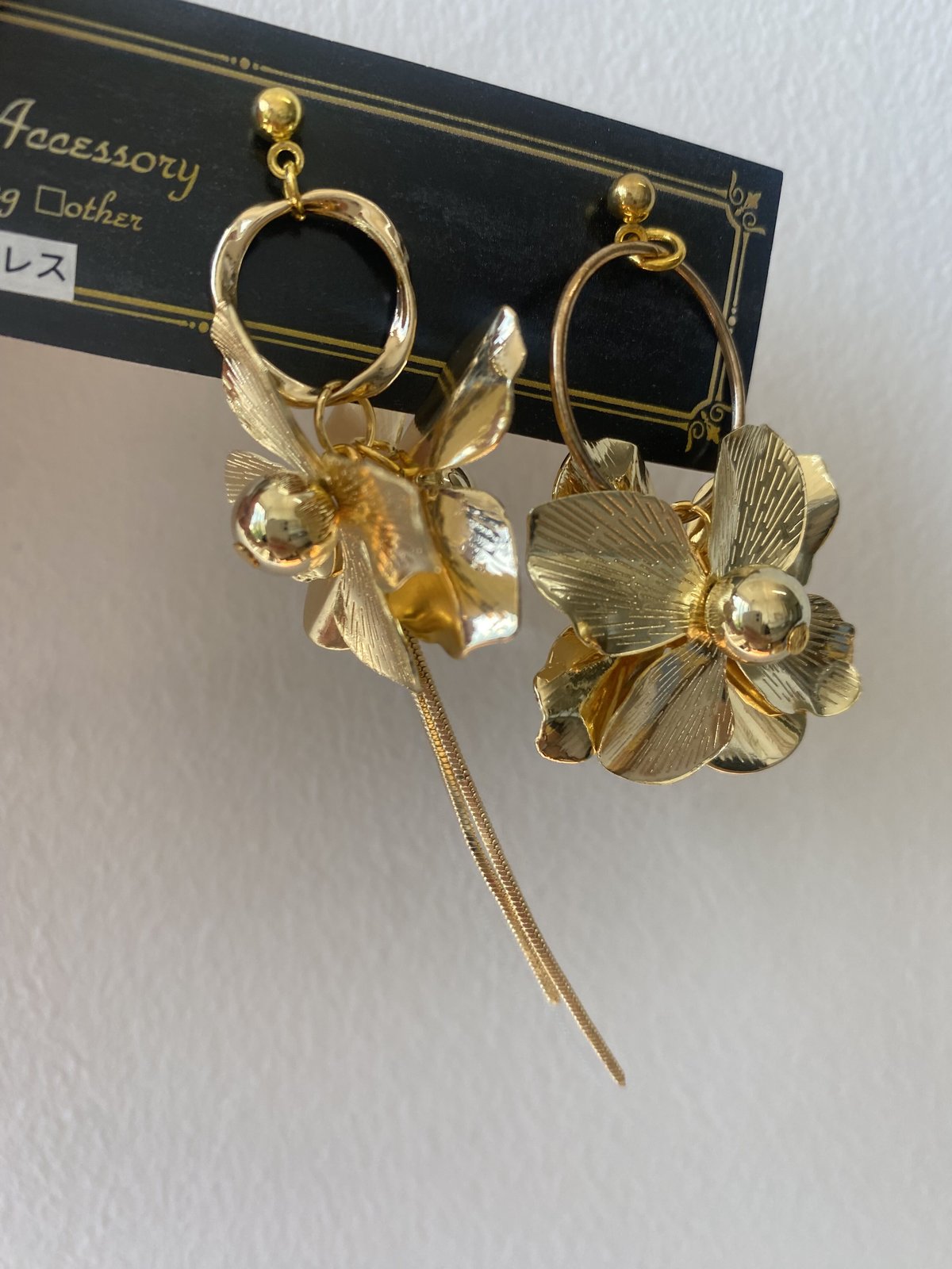 大ぶりフラワーピアス | HEARTS