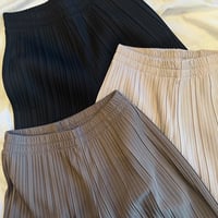 起毛プリーツパンツ