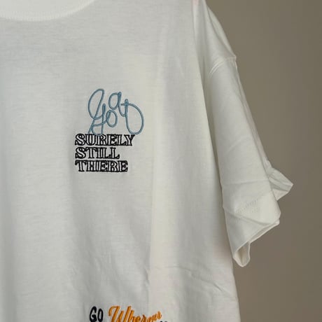 ランダム刺繍Tシャツ