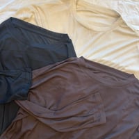 オーバーシアートップス