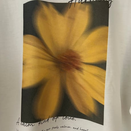 FlowerプリントTシャツ