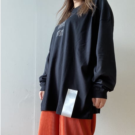 008. DAYONE long tee