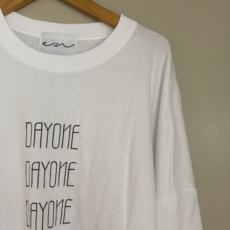 008. DAYONE long tee