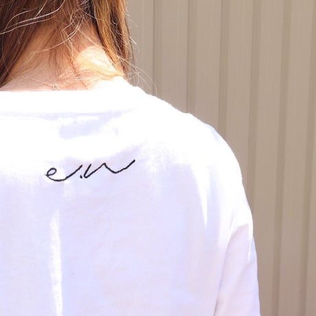 002.14th pocket tee