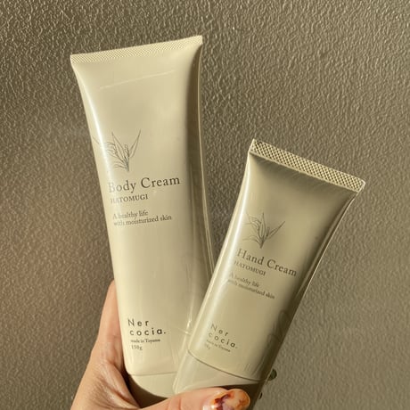 HATOMUGI Skin Care HandCream（ハトムギハンドクリーム）