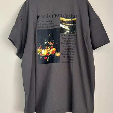 バックプリントTシャツ