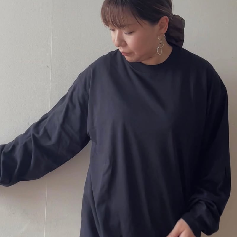 All Appreci Ate サイン付き　ロンT UNISEXキャットロンT – BUNNY APARTMENT