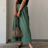 切り替えロングスカート