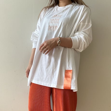 008. DAYONE long tee