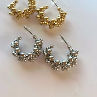 ランダムボールピアス