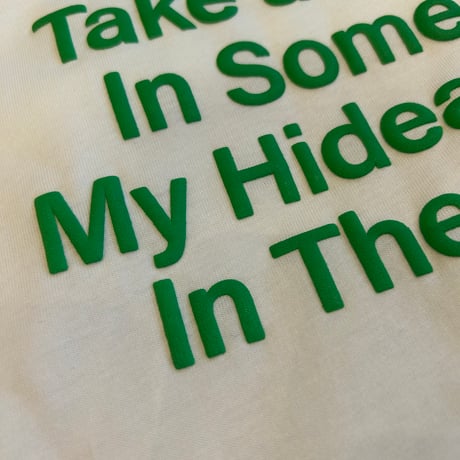 発泡ロゴプリントTシャツ