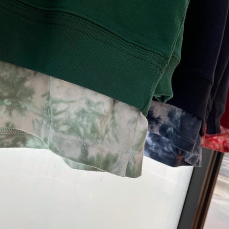006.Tie dye layered pullover