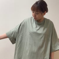 ワイドプルオーバー