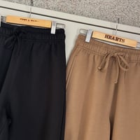 ラウンドパンツ