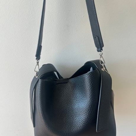 ポーチセットソフトハンドバッグ